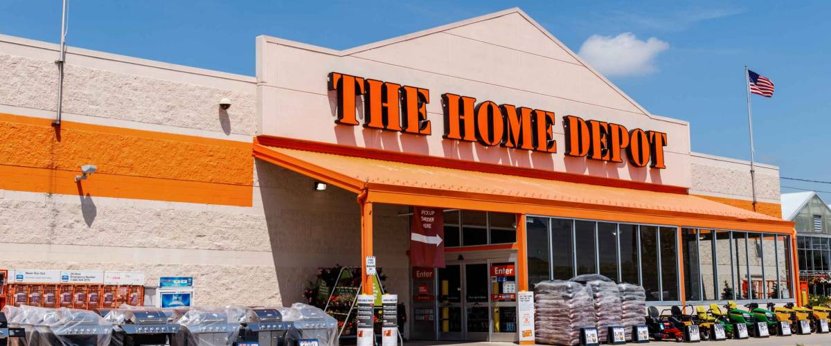 Ft. Wayne - Circa June 2018: Home Depot Location flying the American flag. Home Depot is the Largest Home Improvement Retailer in the US II