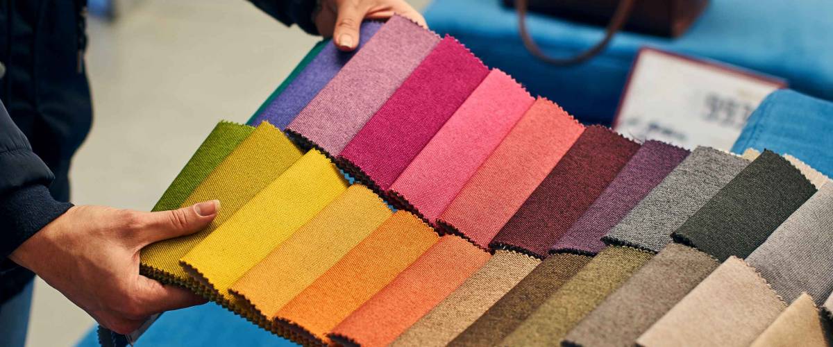 Choosing a fabric color