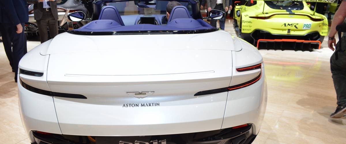 Aston Martin lights