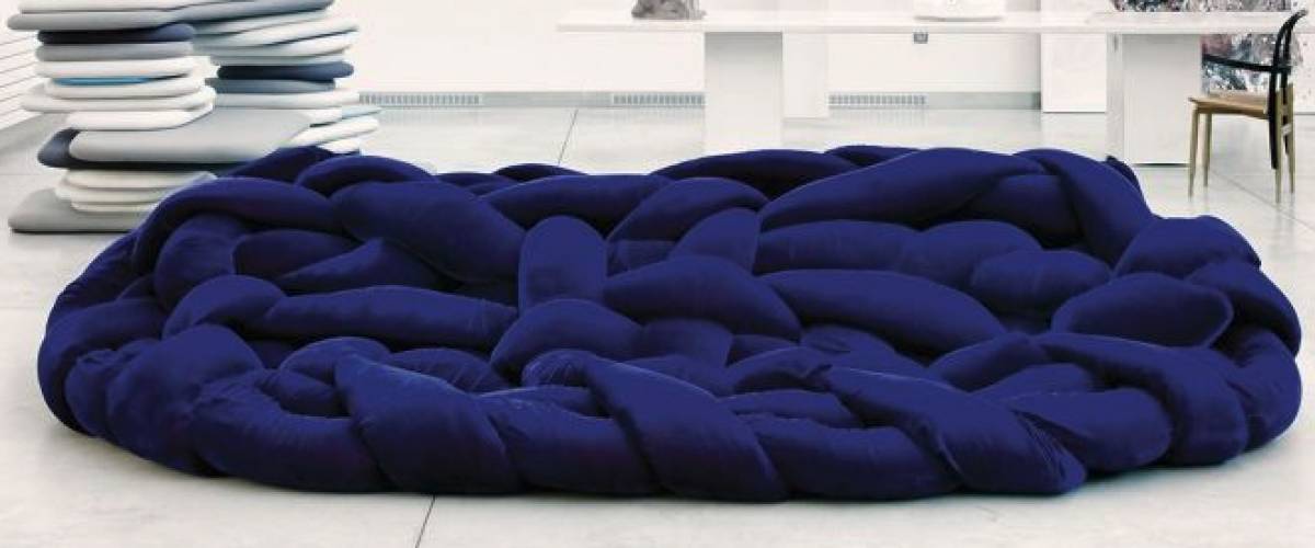 The Boa couch appears in this product shot.