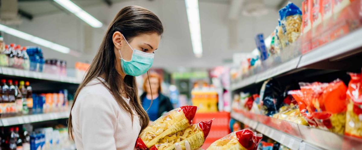 woman shopping for groceries