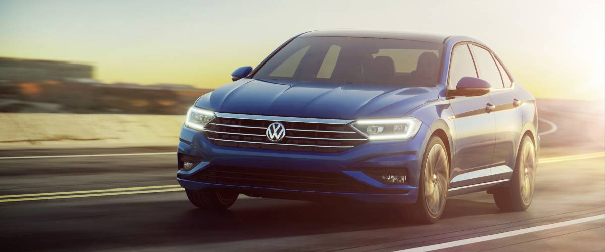Volkswagen Jetta in blue