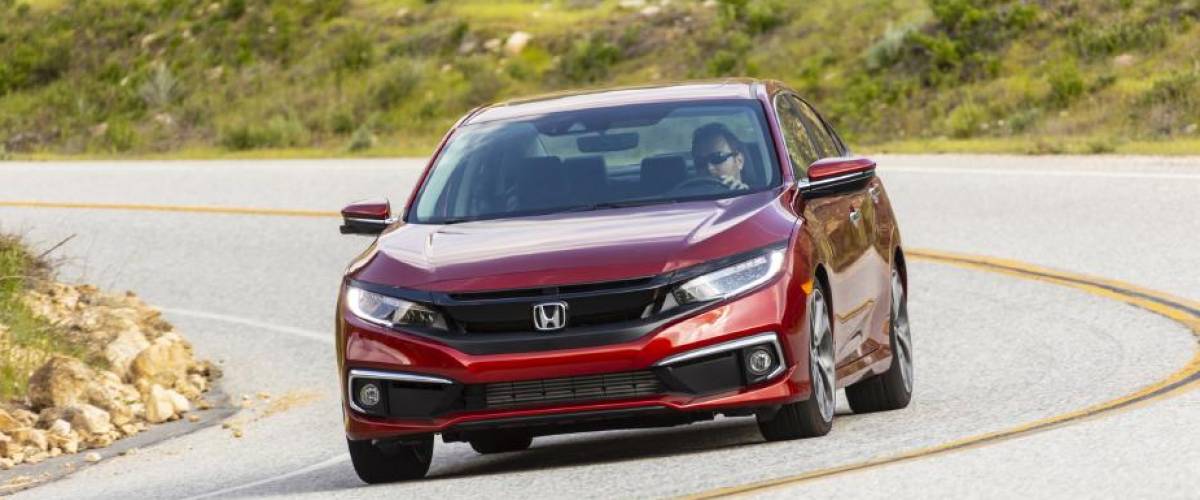 2020 Honda Civic Sedan Touring in red