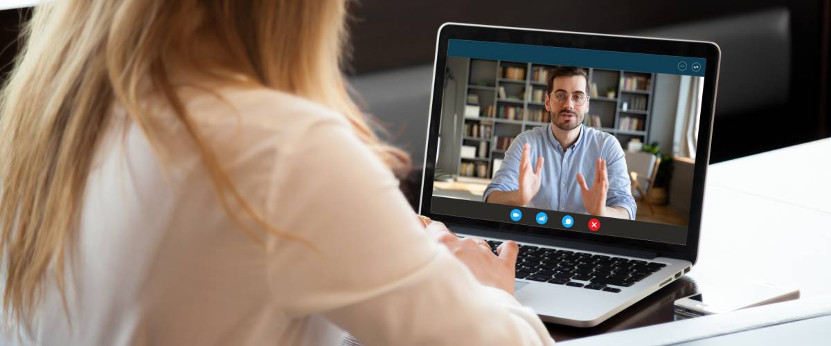 Video-chatting with advisor