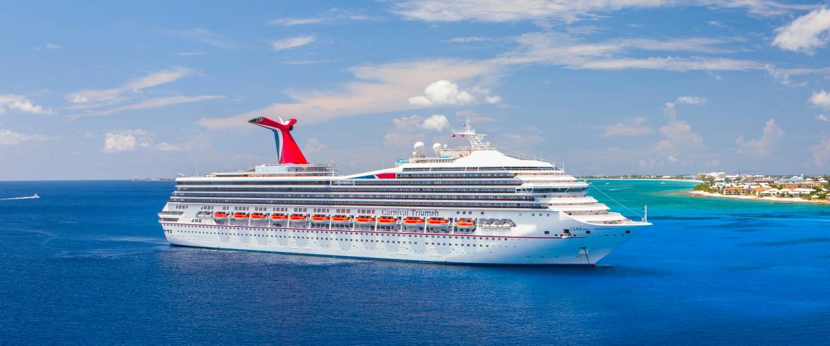 Carnival cruise liner