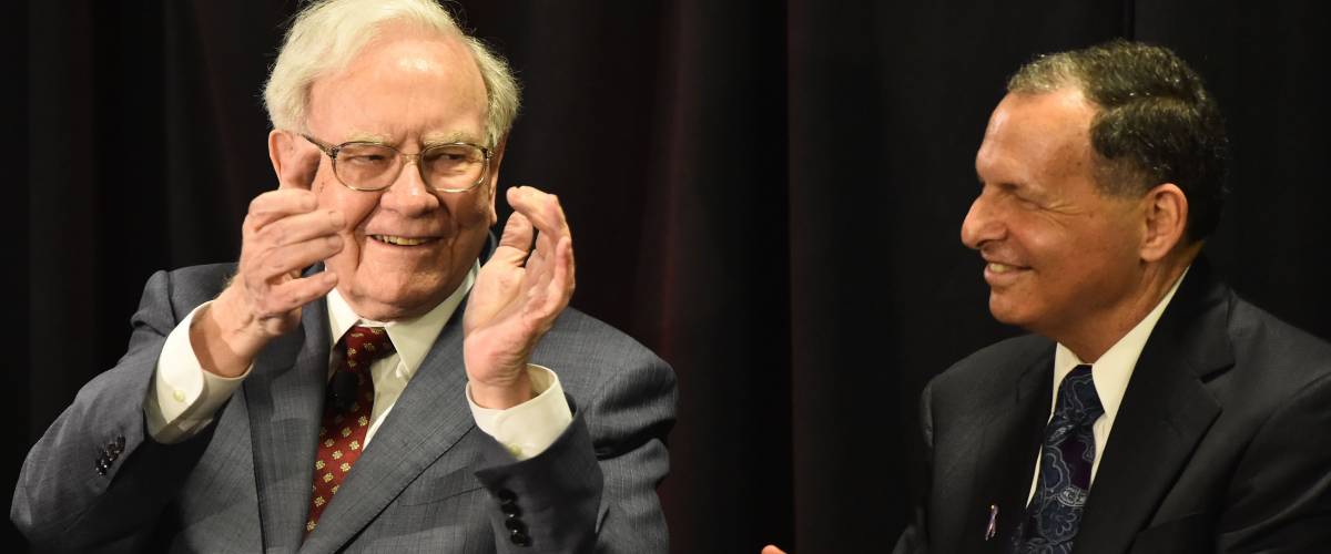 Warren Buffett pointing