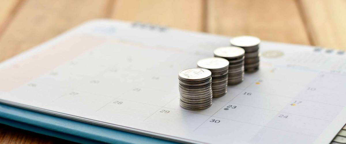 Plan save money to account in weekly dollar cost average term