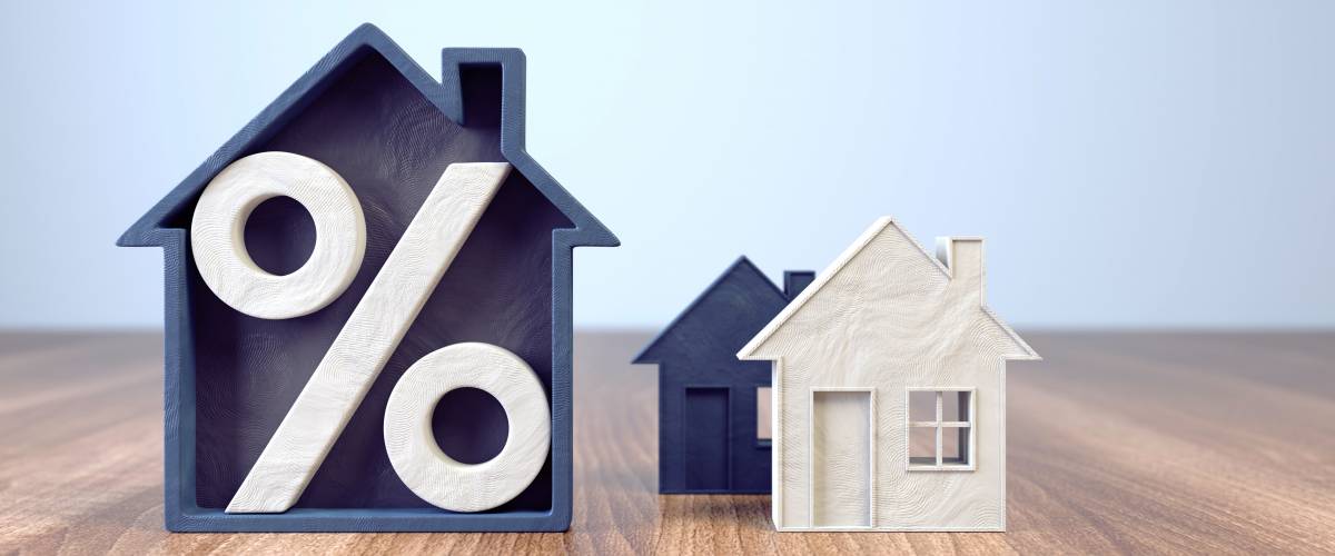 Mortgage rates and houses