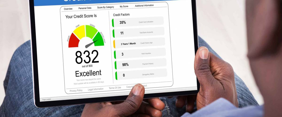 Online Credit Score Check Using Tablet Computer