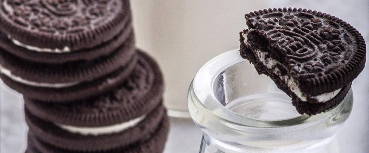 Oreo cookies and milk