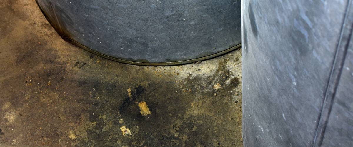 Heating oil tank has leaked