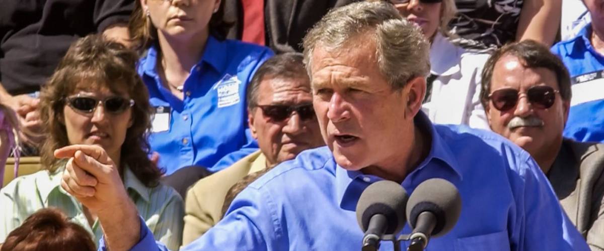 Albuquerque, NM USA March 26, 2004 President Bush greets visitors, supporters and protestors after speaking on home ownership in Albuquerque, NM.