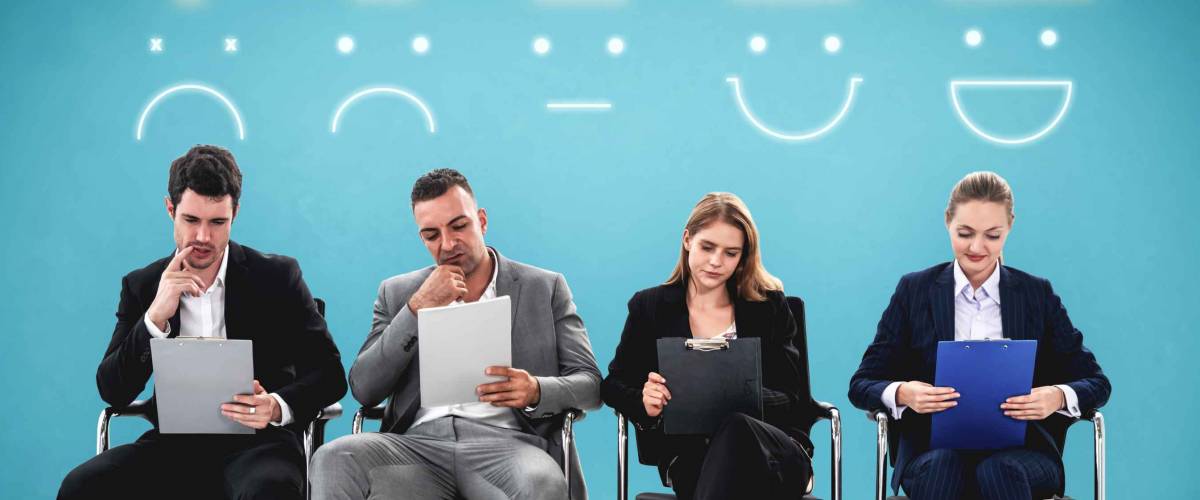 User give rating to service experience on online application.
