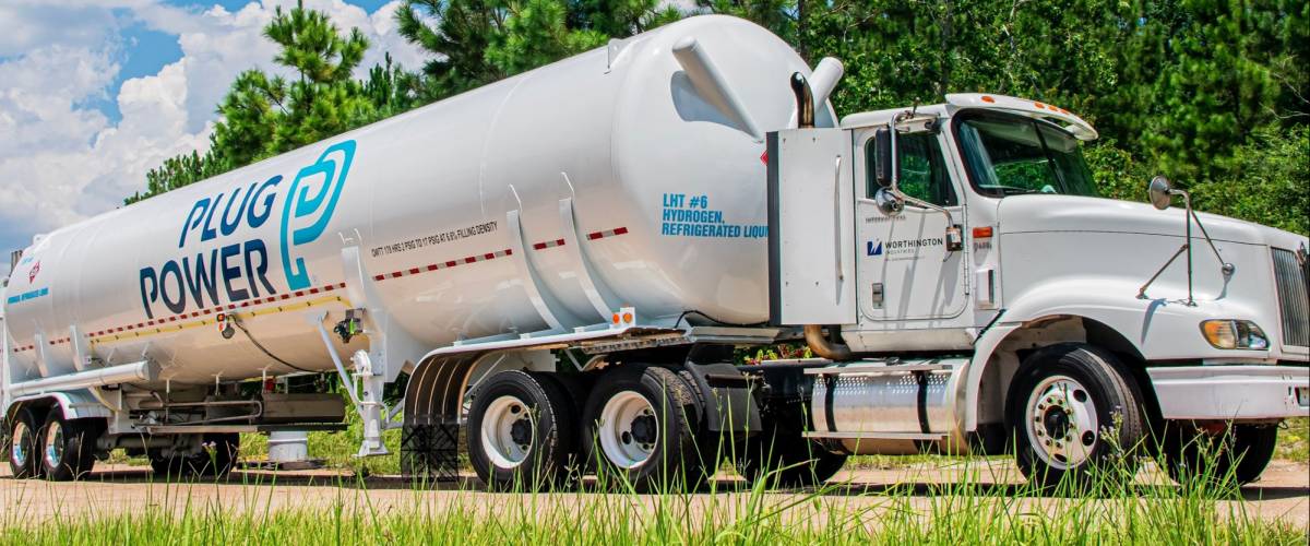 A hydrogen delivery truck with the Plug Power logo on the side