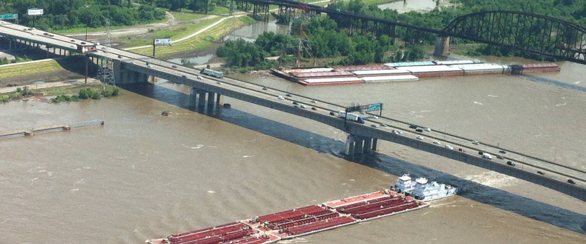 Mississippi - Barge