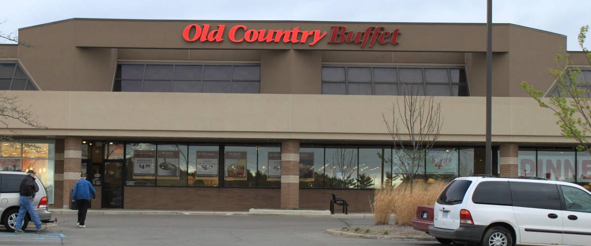 Old Country Buffet, 914 W. Eisenhower Pkwy, Ann Arbor, MI 4810, photographed in 2010. Now Closed Due to Bankruptcy