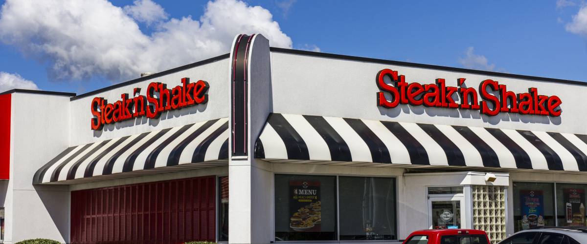 Steak n Shake storefront