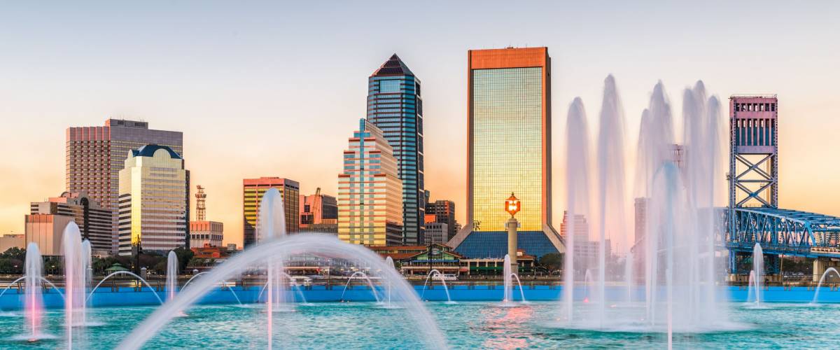 Jacksonville, Florida, USA and skyline.