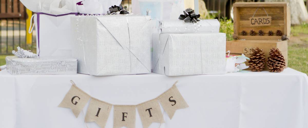 Wedding gift table
