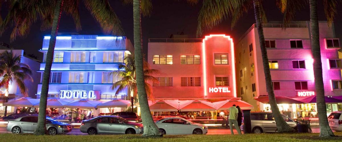 Ocean Drive, Hotels Art Deco Style at night, Miami Beach