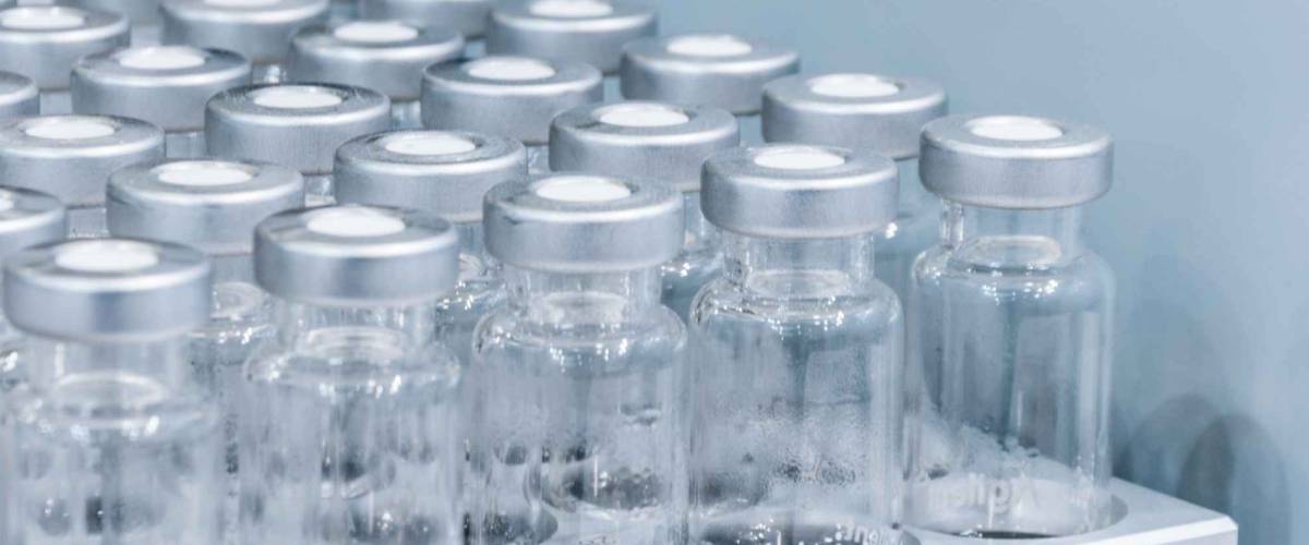 Laboratory equipment for dispensing fluid samples. Shallow depth of field.