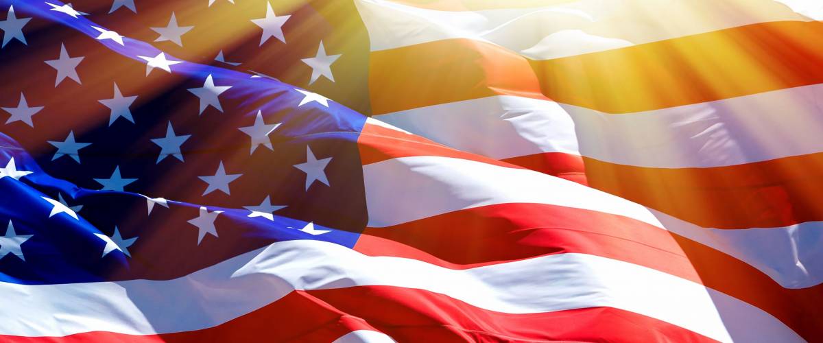Flag of the USA with sunflare