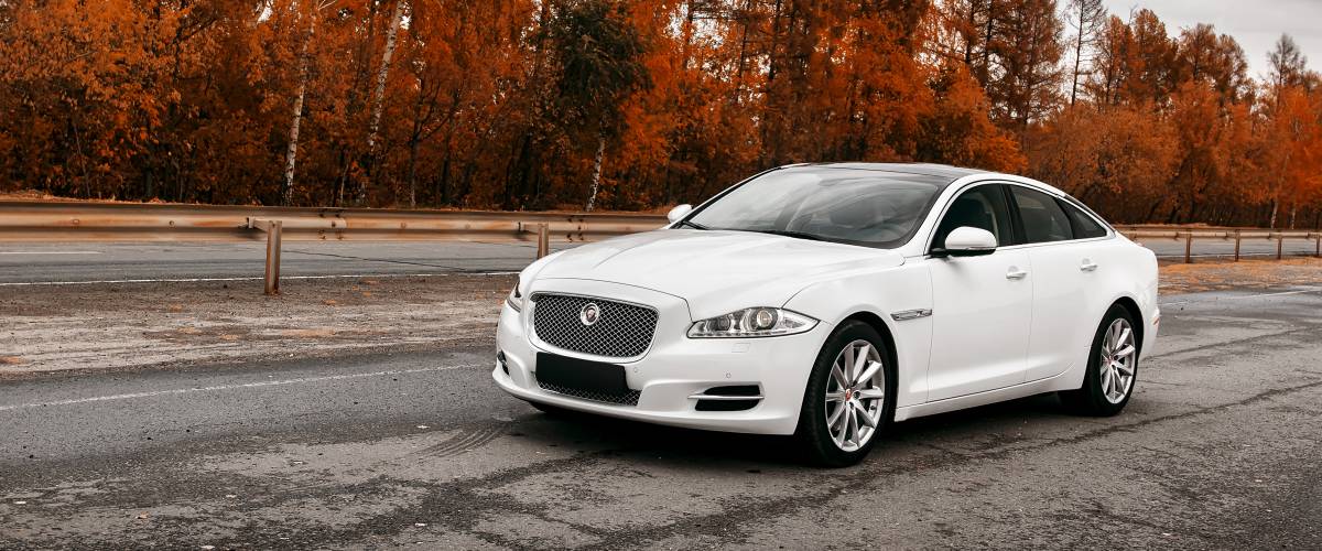 Jaguar XJ