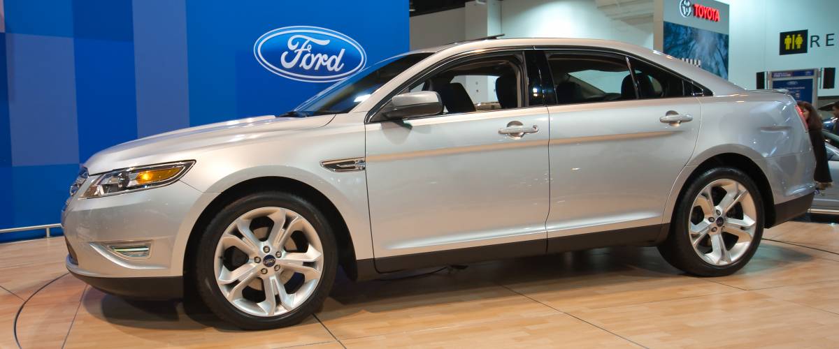 Ford Taurus