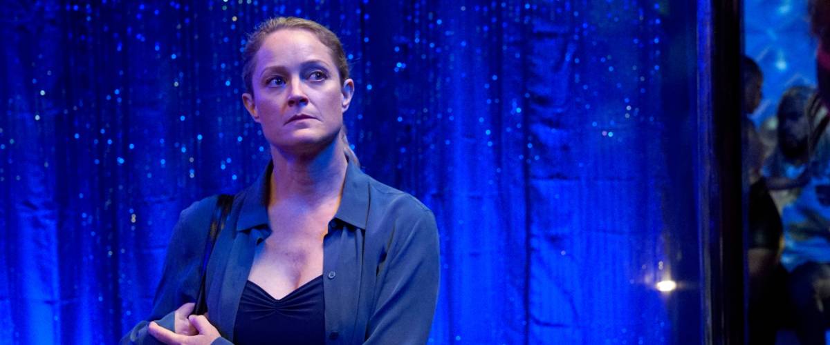 Teri Polo in the