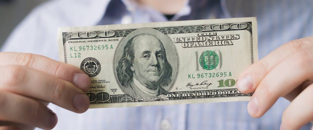 $100 bill