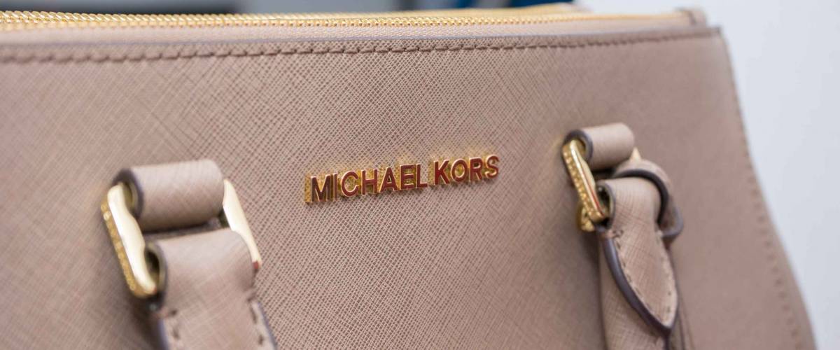 KUALA LUMPUR, MALAYSIA - SEPTEMBER 4TH, 2016 : Close up image on Michael Kors handbang.