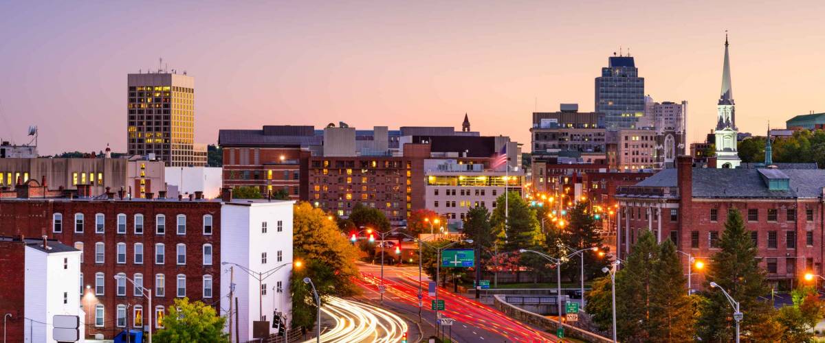 Worcester, Massachusetts, USA downtown skyline.