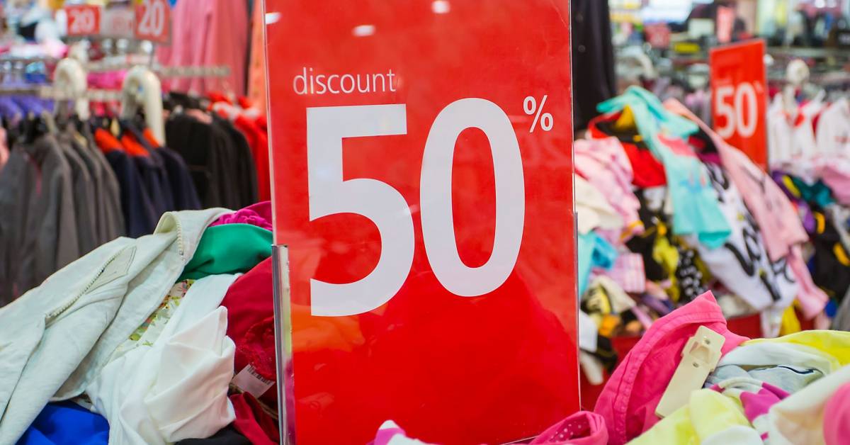 How to Save Money on Clothes, Tips to Getting Over 50% Off