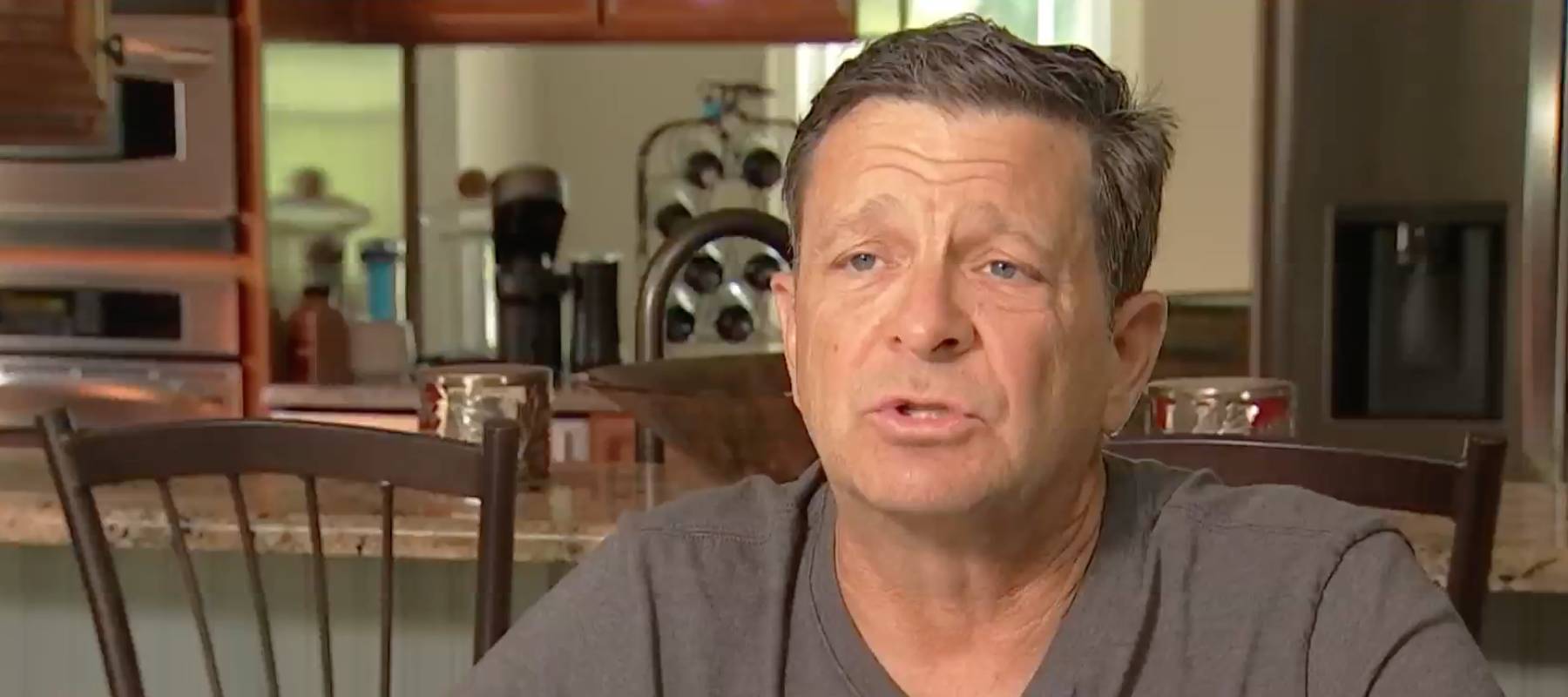 Man tells NBC 10 Responds about his overbilling ordeal with T-Mobile.