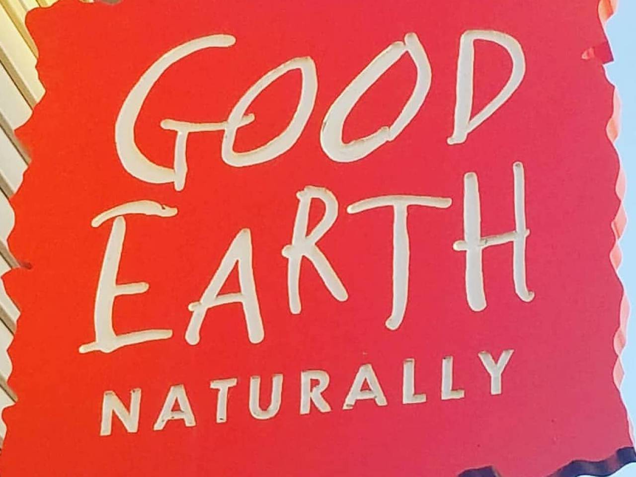 Good Earth store