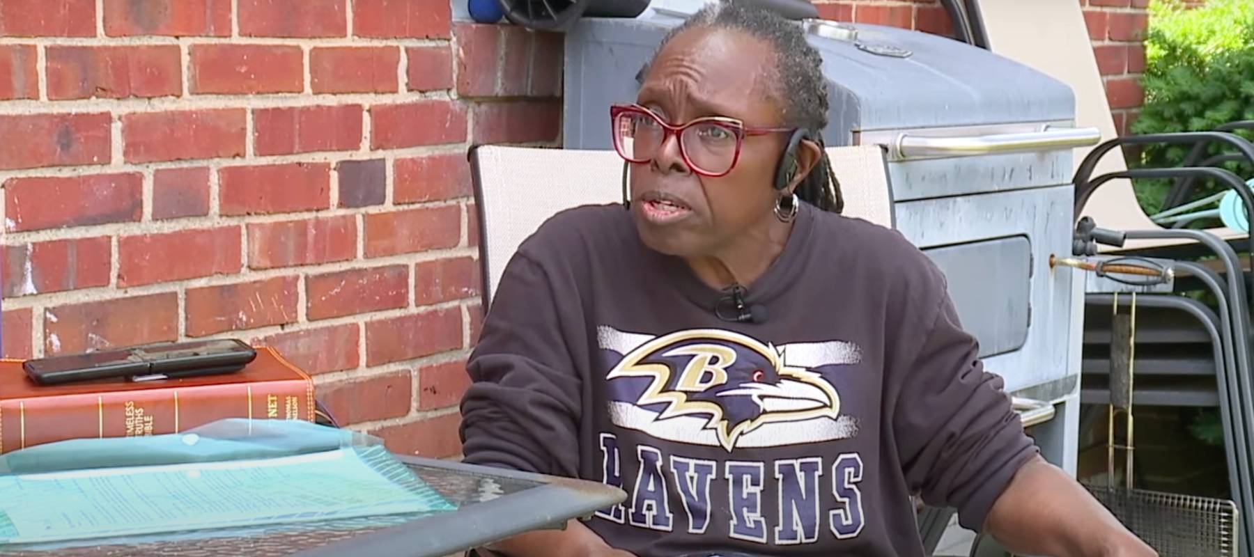 A Rosedale woman says a car dealer took her money and disappeared, then delivered a broken-down car.