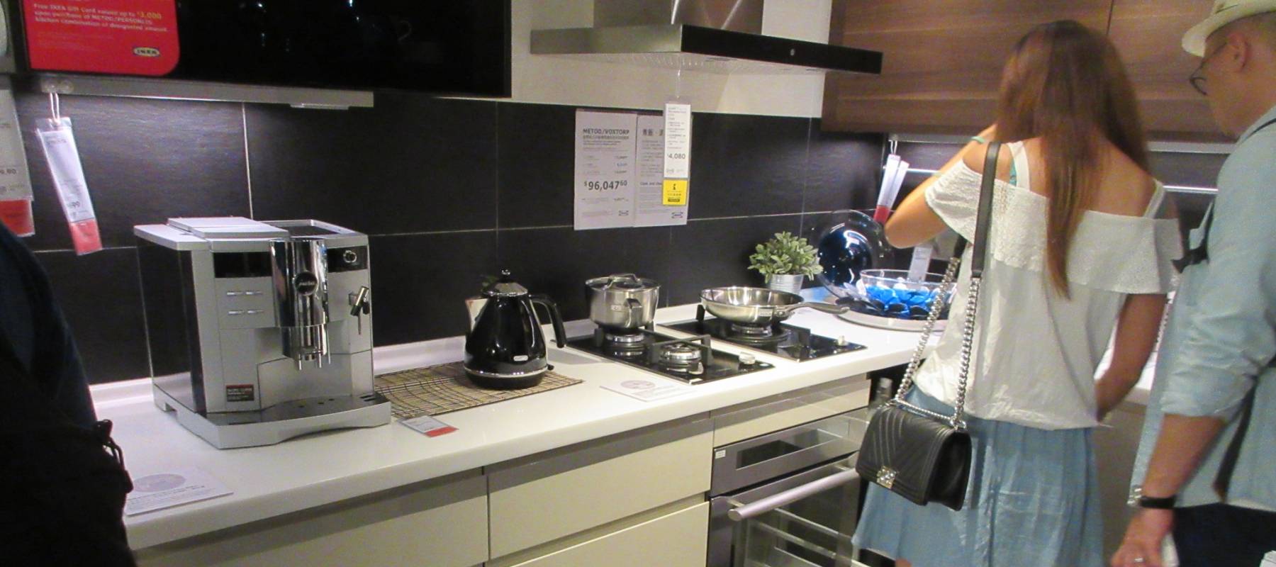 Couple in Ikea kitchen