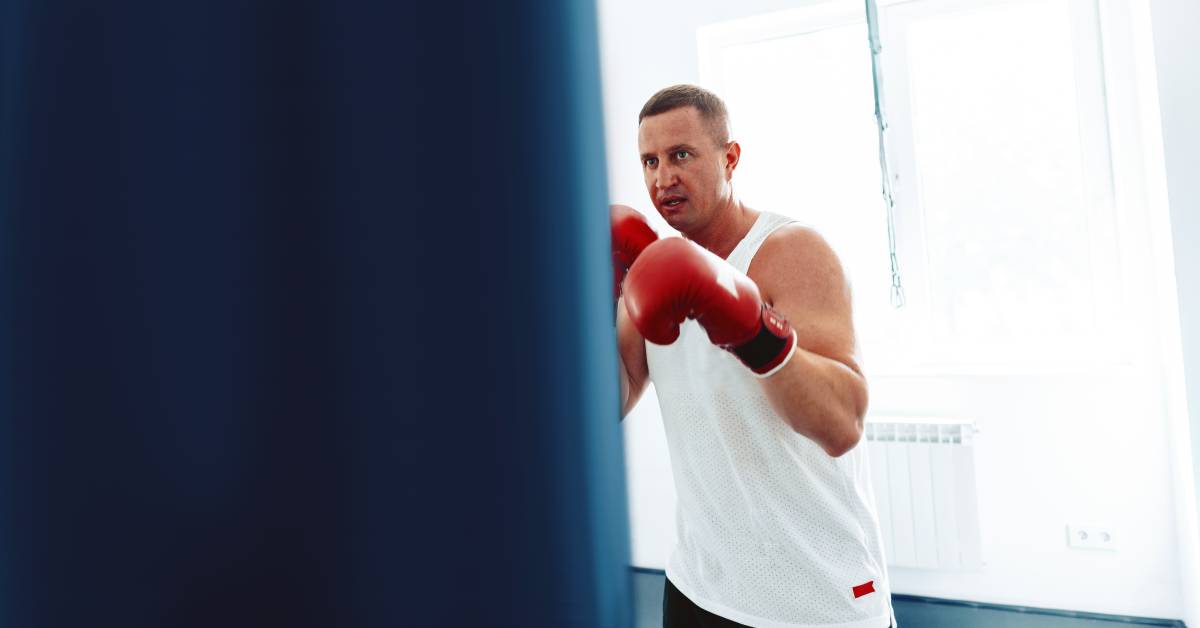 Are You Richer Than You Think? Here are 5 Clear Signs You’re Punching ...