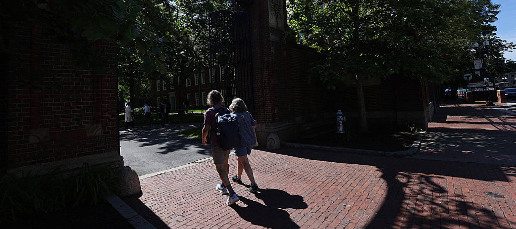 A growing number of baby boomers are trading golf carts for campus life, moving into “university retirement communities” where tuition meets luxury living.