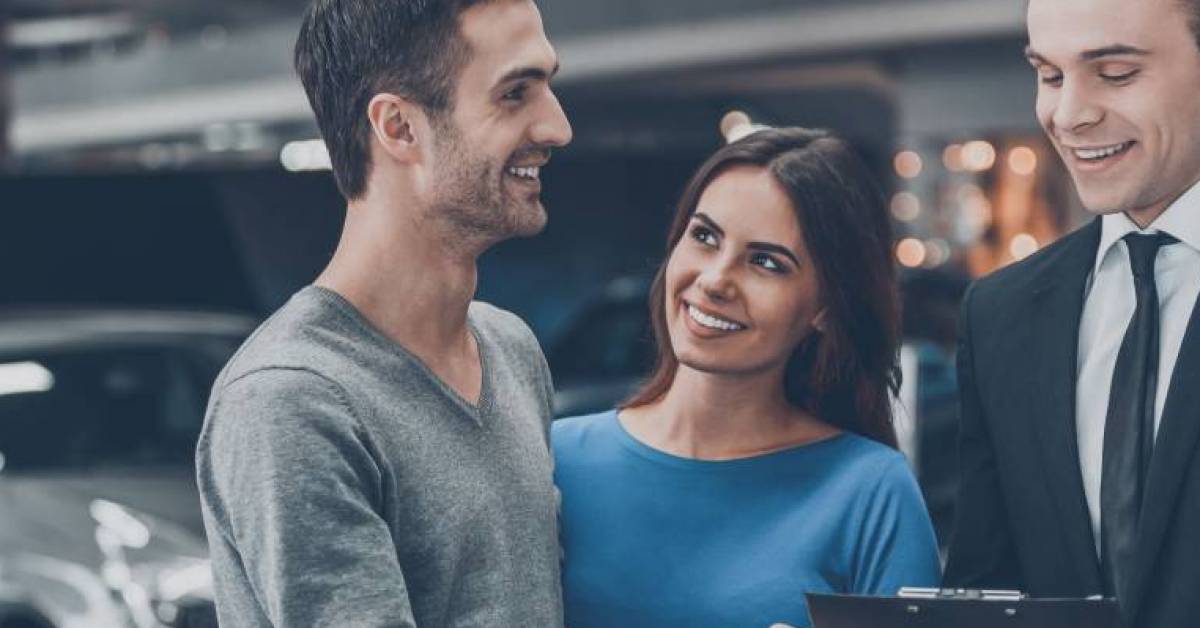 Best time to buy a used car