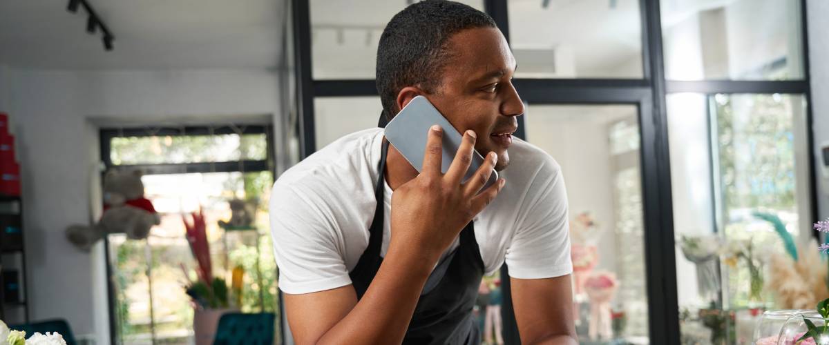 Calling co-worker to see when they will arrive for their shift