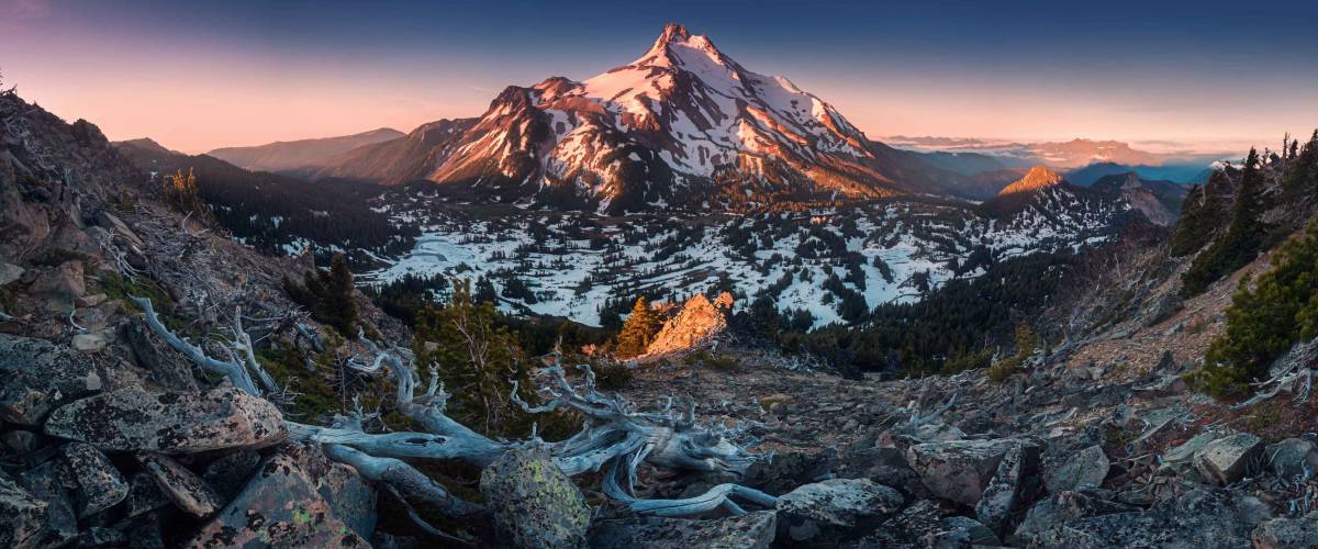 At 10,492 feet high, Mt Jefferson is Oregon's second tallest mountain.