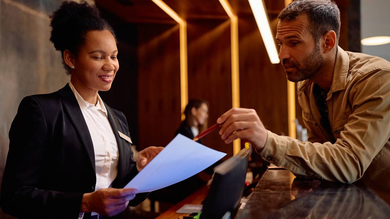 Families are losing $1,230/year to 'junk fees' - enough for 1 month of groceries in NYC. How to keep more of your money