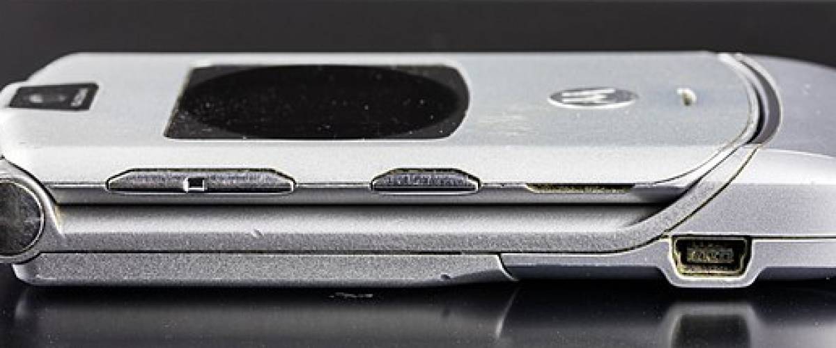 Motorola Razr flip phone