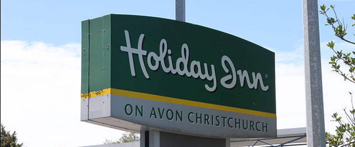 Holiday Inn sign