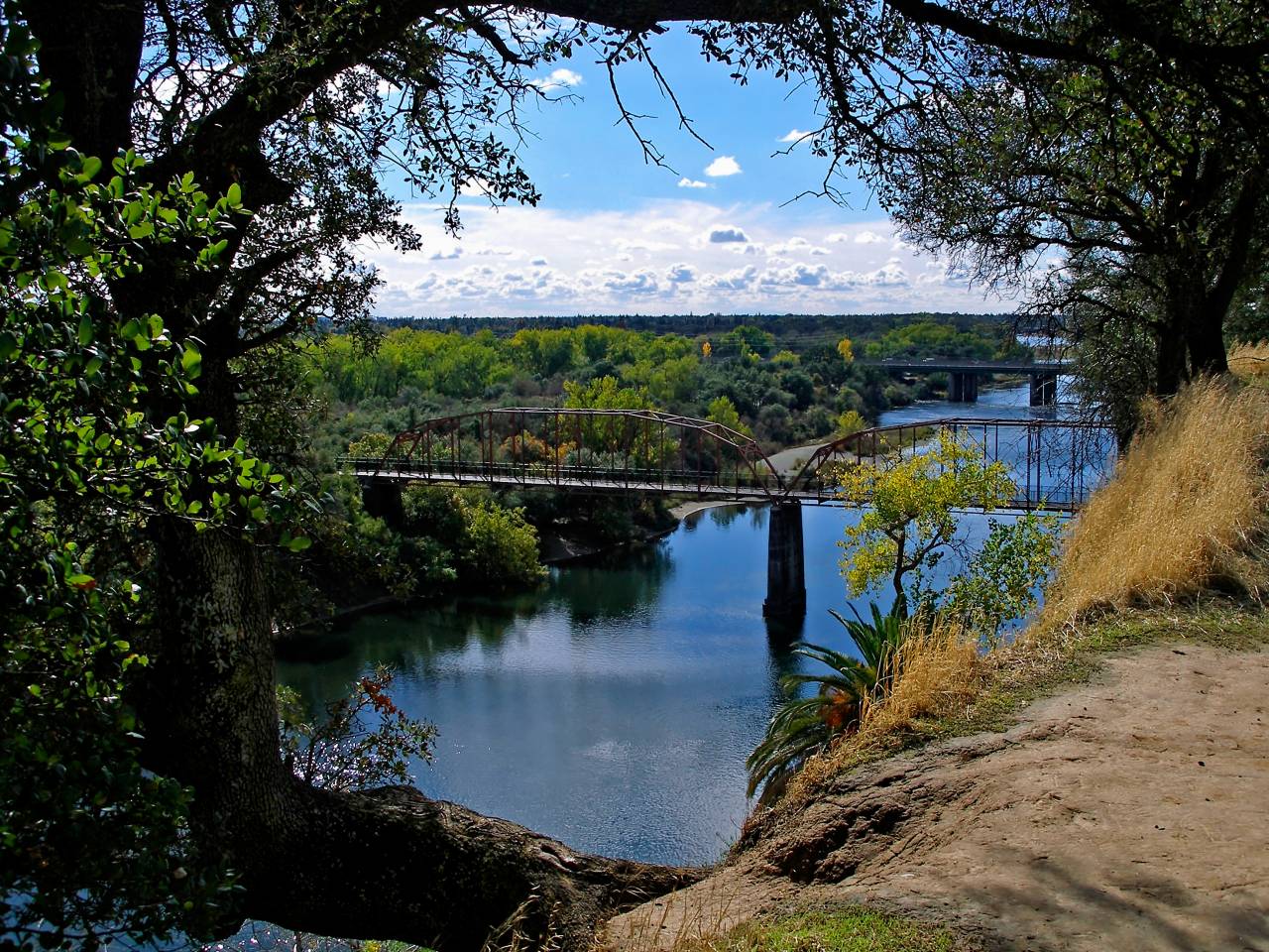 Gold River, California