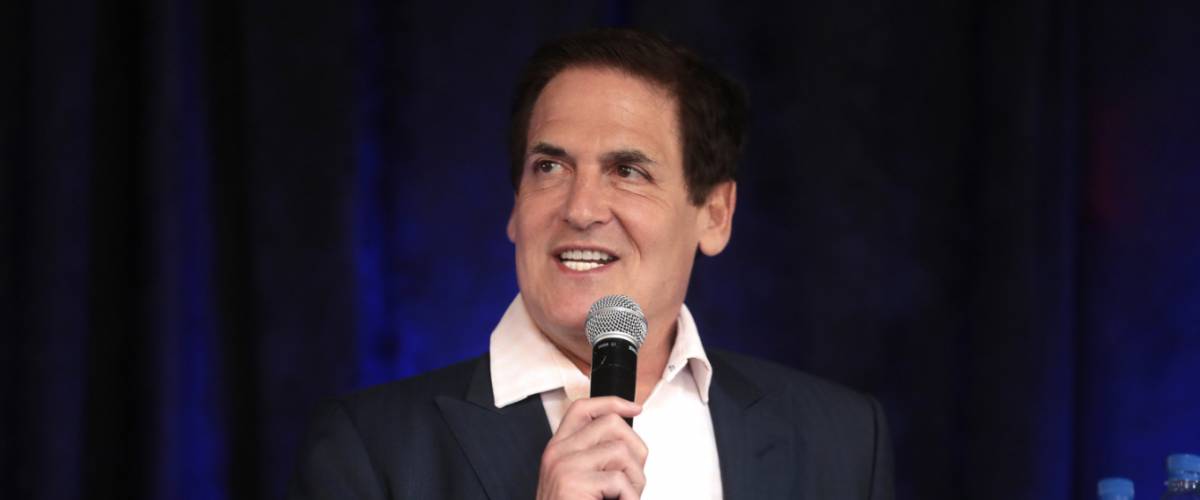 Mark Cuban speaking with attendees at the 2019 Arizona Technology Innovation Summit at The Duce in Phoenix, Arizona