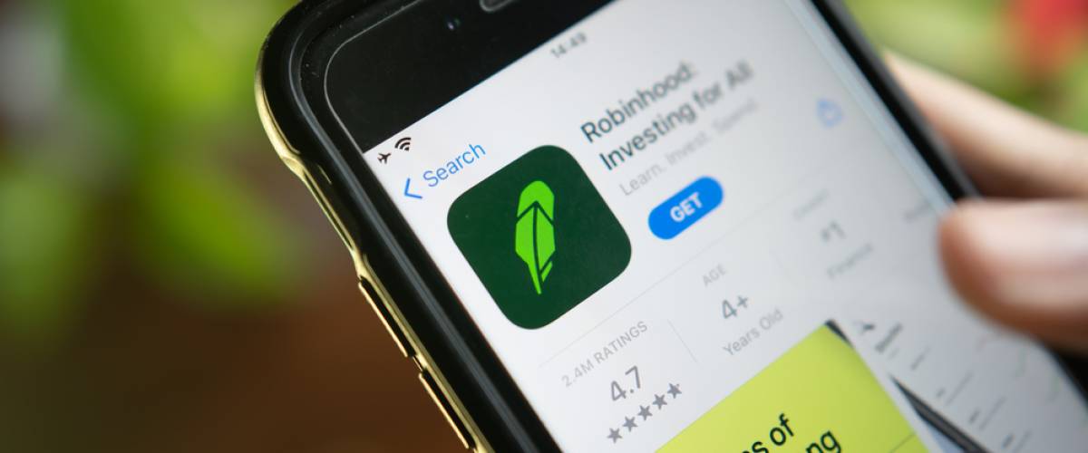 Downloading the Robinhood app on a phone