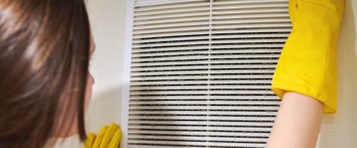 Cleaning HVAC filter