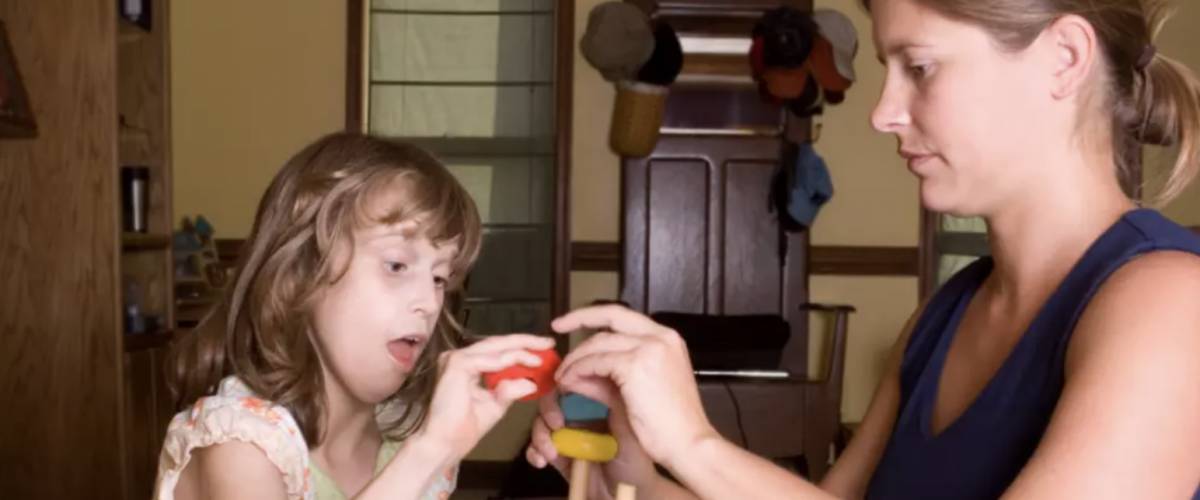 Applied behavioural science worker